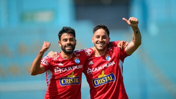 Hohberg celebrando su doblete con