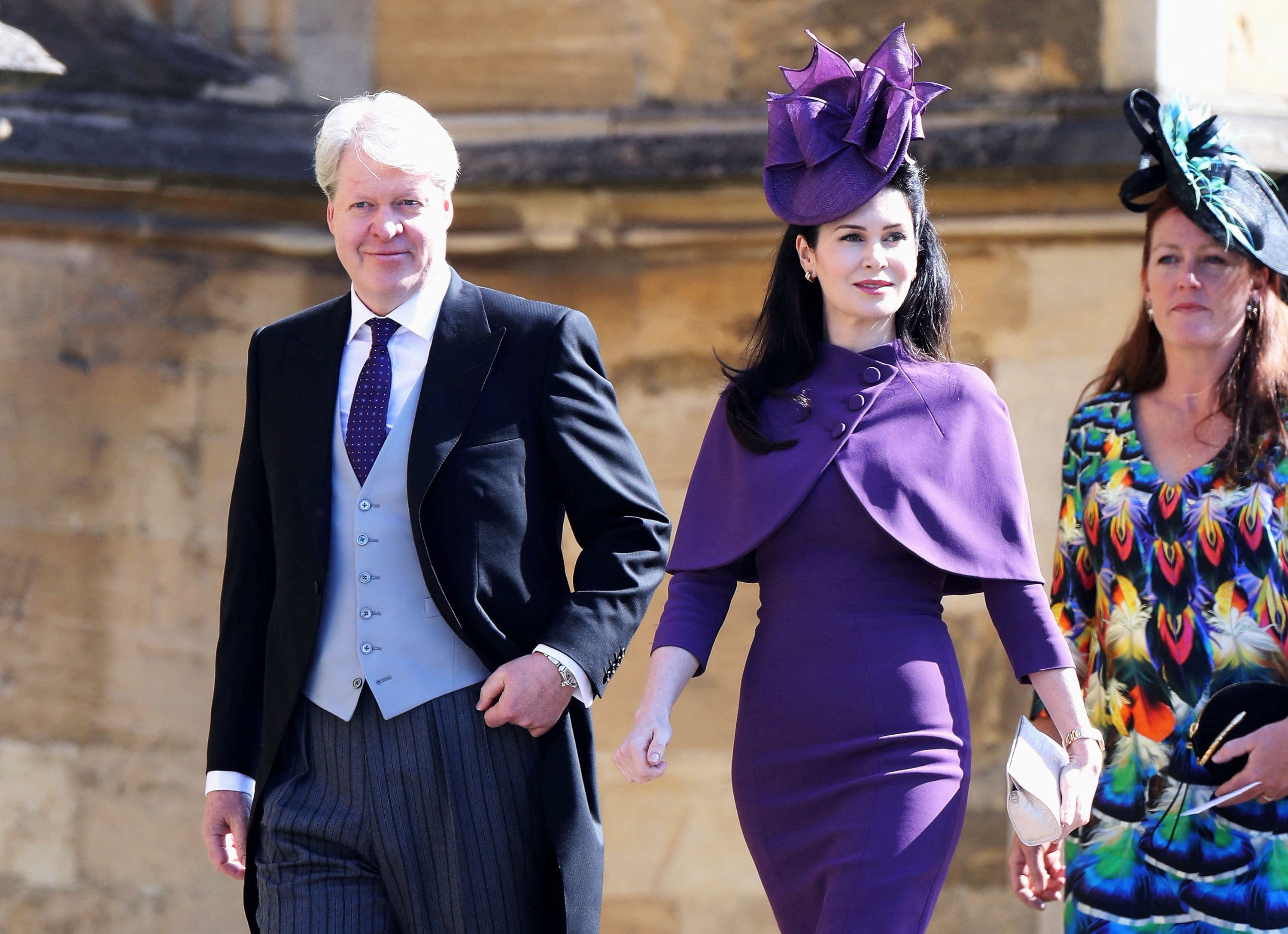 Charles Spencer y su tercera mujer, Karen, en la boda del príncipe Harry y Meghan Markle. (Chris Jackson/Pool via REUTERS/File Photo)