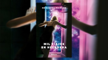 Portada del libro Mil viajes en heladera de Mercedes Reincke, con una mujer de espaldas frente a un refrigerador abierto hacia un fondo galactico.