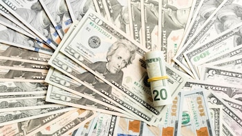 Dólar no se dispararía pese a elecciones y conflicto en Medio Oriente