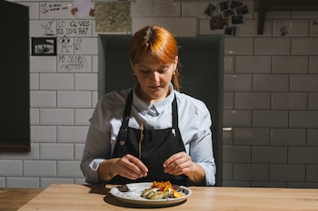 Magda Rovella, cocinera argentina (Alex de la Roots)