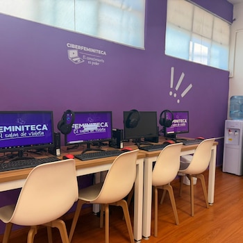 No hay alguna restricción para