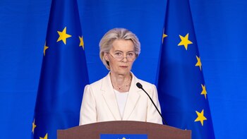 Von der Leyen pide que