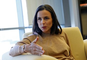 Además de la explicación que