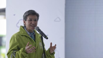 Para construir 25 colegios y