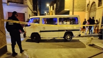 Asesinan a balazos a chofer de combi en Cercado de Lima: Transportistas denuncian que pagan S/ 40 diarios para evitar atentados