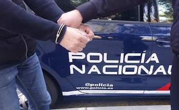 25/10/2019 Imagen de archivo de unas esposas.
POLITICA
POLICÍA NACIONAL