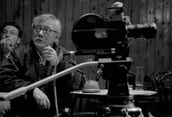 Jesús Franco durante un rodaje