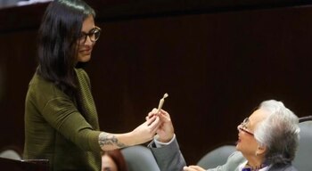 Lucia Riojas le regaló un