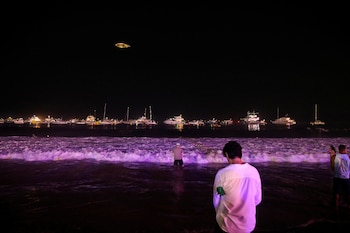 El show fue a orillas del mar en Copacabana (REUTERS/Lucas Landau)