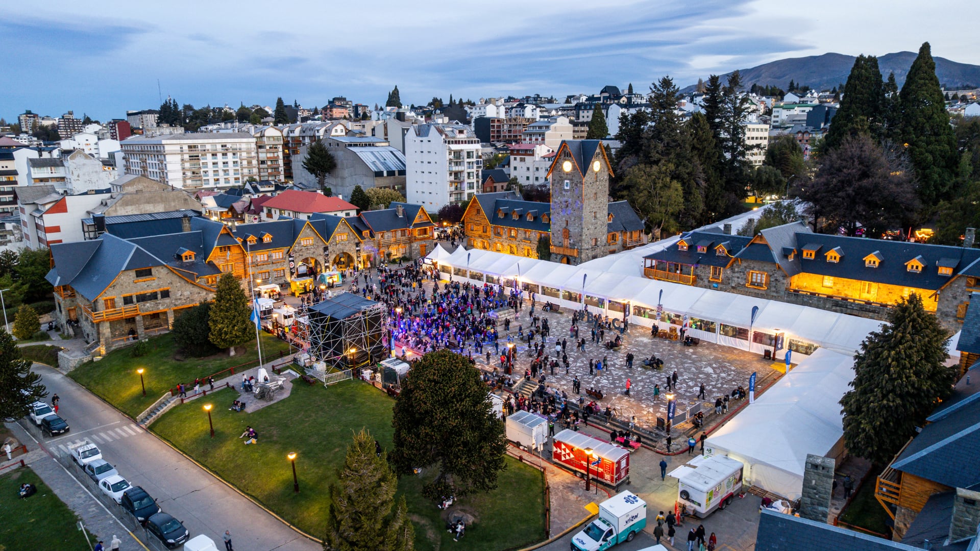 El Centro Cívico será sede de la Feria BALC, con productores, chocolaterías, cervecerías, bodegas y restaurantes (Bariloche)