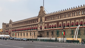 Claudia Sheinbaum se reúne con todo su gabinete en Palacio Nacional en medio de crisis con EEUU