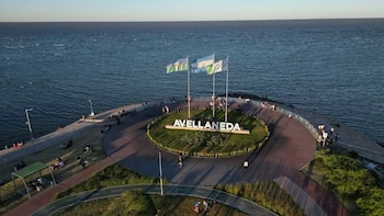 Vista aérea de Parque del Río, el lugar en donde se los vio por última vez a los pescadores en las costas de Villa Domínico, partido de Avellaneda