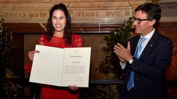 Hope Carrasquilla, la docente despedida