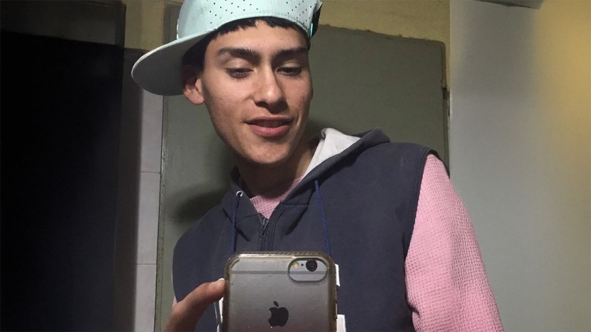 El joven tenía 18 años y murió tras chocar la moto robada contra un poste