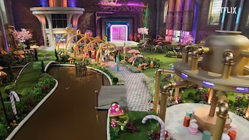 En 'Wonka’s The Golden Ticket' los participantes deberán enfrentar pruebas físicas para ganar el premio. (Captura de video)