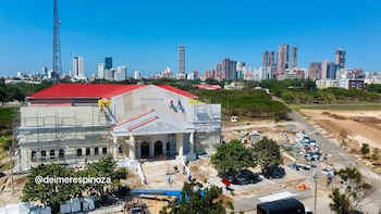 Así van las obras de remodelación de la sede presidencial de Abelardo de la Espriella en Barranquilla