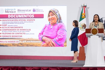 Ariadna Montiel durante 'La Mañanera'