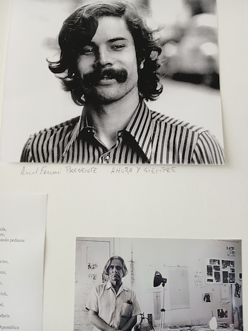 Leon Ferrari la obra Destellos en el Museo de la Memoria de Rosario a 50 años del golpe de Estado.