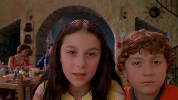 “Mini Spies” returns and Robert Rodriguez, its original creator, will redirect it