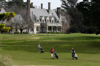 El clubhouse y hostería de