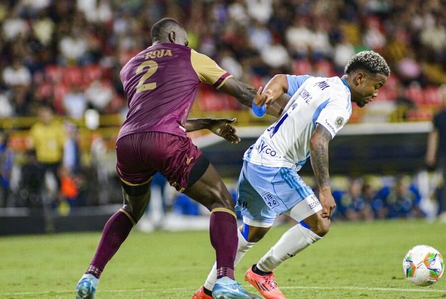 Millonarios debe ganar los dos partidos que le restan y esperar resultados para clasificar a las finales - crédito Jorge Cuéllar/Colprensa