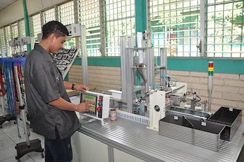 Al Técnico especialista en mantenimiento