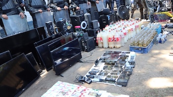 Las fuerzas de seguridad descubrieron una entramada red de objetos prohibidos. Cifras poco comunes y hallazgos sorprendentes en los recovecos de la prisión. Un operativo que expone fisuras en el sistema de control (Foto cortesía PNC)