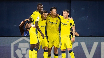El Villarreal remonta el duelo ante el Nápoles y se reencuentra con la victoria en Champions