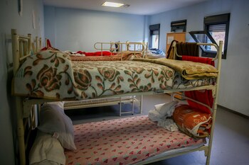 Una de las habitaciones para