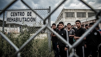 Centros de rehabilitación y cárceles: el peligroso semillero del narco para reclutar jóvenes en Sinaloa