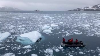 El hielo “landfast”, adherido a