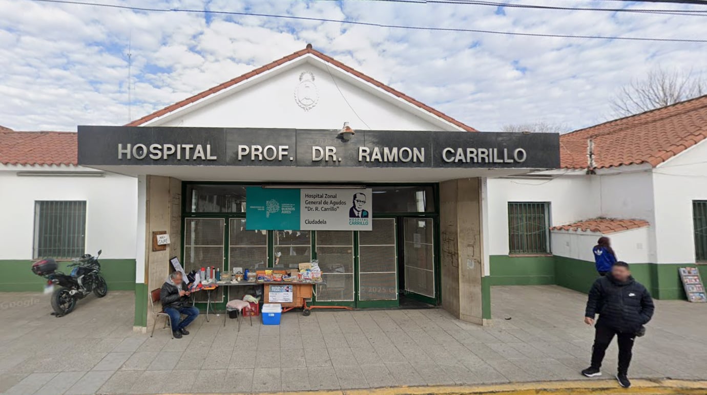 Uno de los detenidos, menor de edad, resultó herido de bala y permanece internado en el Hospital Carrillo bajo custodia policial