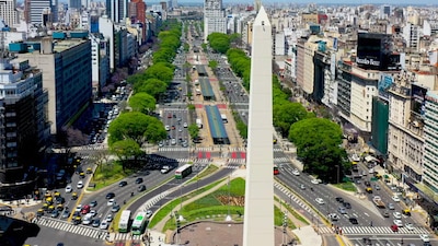 Buenos Aires compite o desaparece