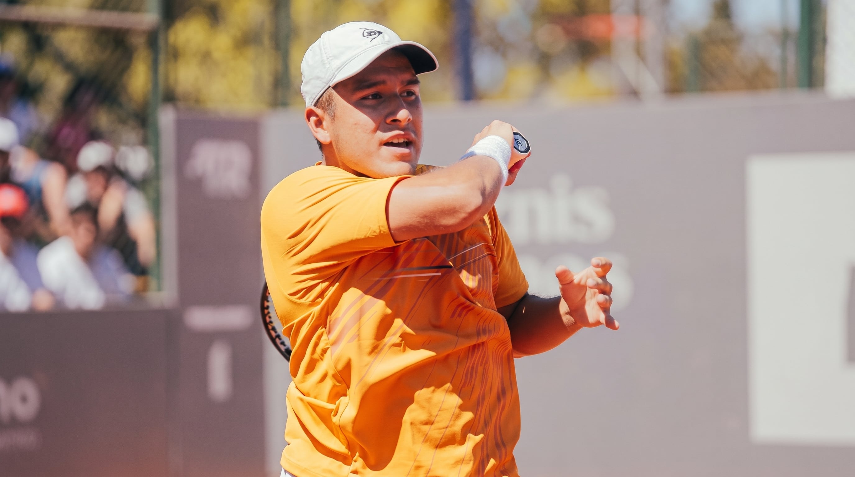 Gonzalo Bueno arranca con victoria el Challenger 75 de Guayaquil tras dejar en el camino al argentino Álex Barrena