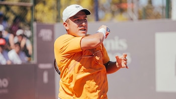 Gonzalo Bueno arranca con victoria el Challenger 75 de Guayaquil tras dejar en el camino al argentino Álex Barrena