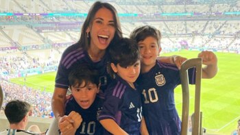 Antonela Roccuzzo con sus tres