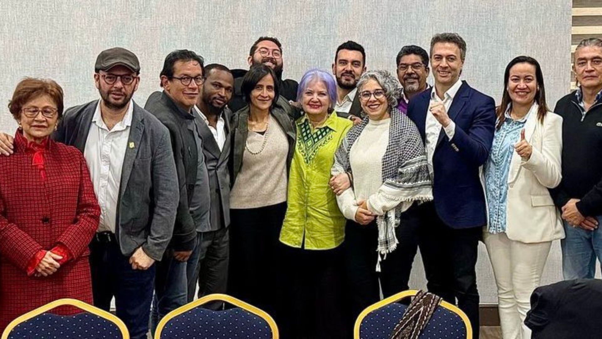 Pacto Histórico confirmó los nombres que irán a consulta presidencial - crédito @PactoCol/X