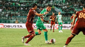 James Rodríguez se robó las miradas con Atlético Nacional: así fue captado el volante antes de su viaje a Cúcuta para el juego por la Liga BetPlay