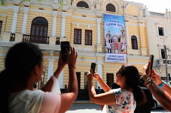 Los viajeros suelen aprovechar un mismo destino para realizar diversas actividades.
