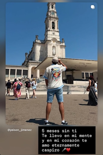 El corto mensaje demostró el dolor que aún siente por su ser querido - crédito Lina Jiménez / Instagram
