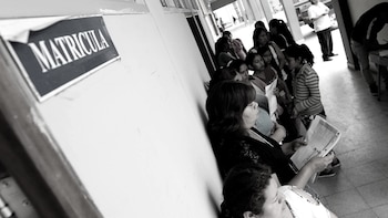 vacantes escolares - mafias escuelas - escuelas - año escolar - peru