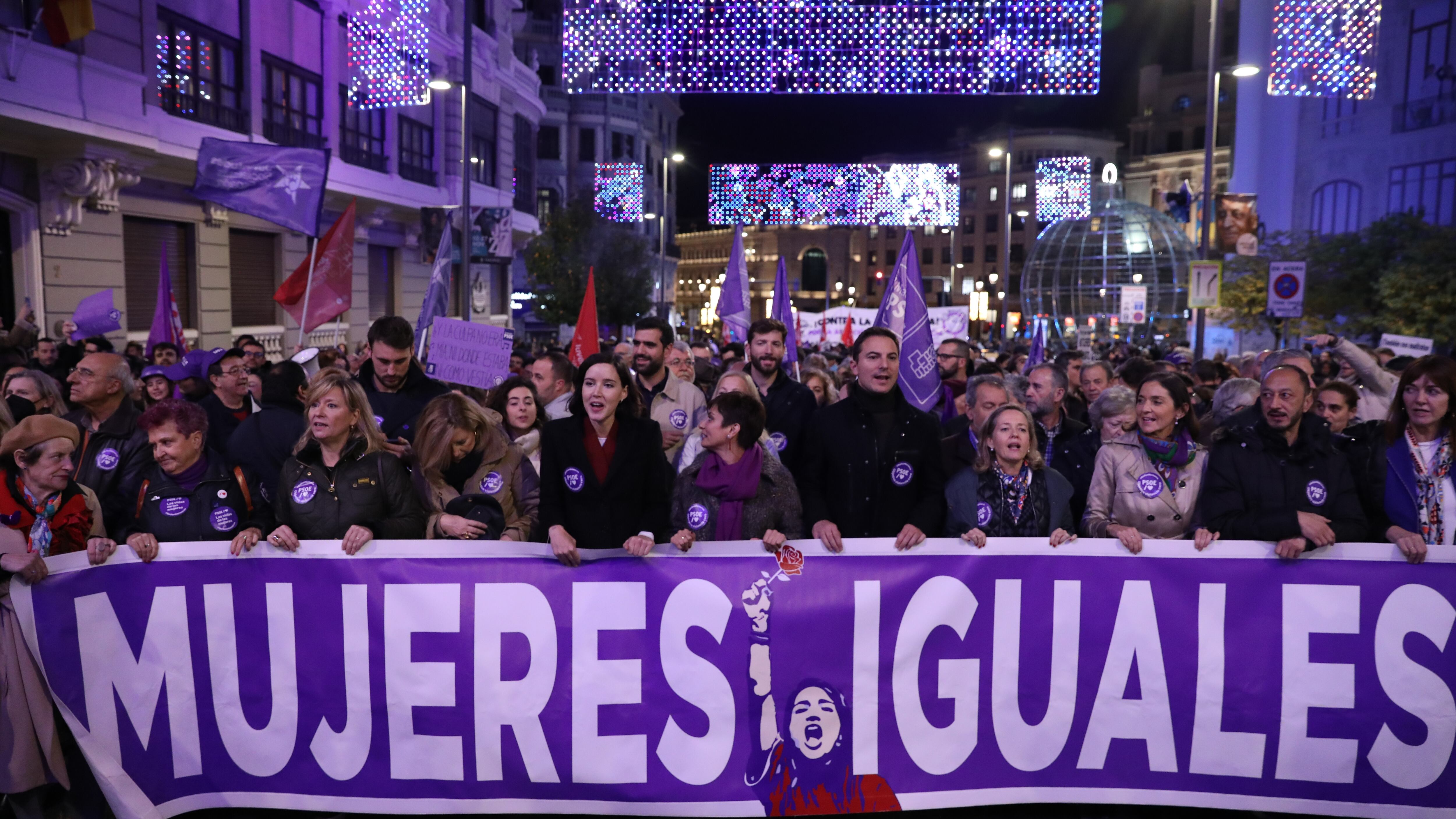 La secretaria informó que en 2025 las mujeres representaron 54.2% del personal ocupado en el sector turístico(2.7 millones) . (Europa Press)