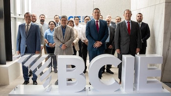El BCIE y El Salvador firman un préstamo de USD 185 millones para agua potable en San Salvador