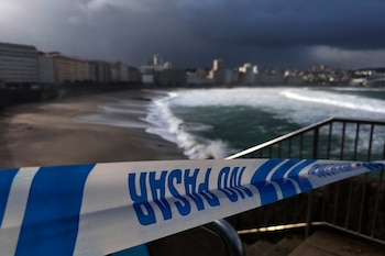 Una cinta policial impedía este