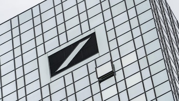 Deutsche Bank gana 5.140 millones hasta septiembre, un 7% más