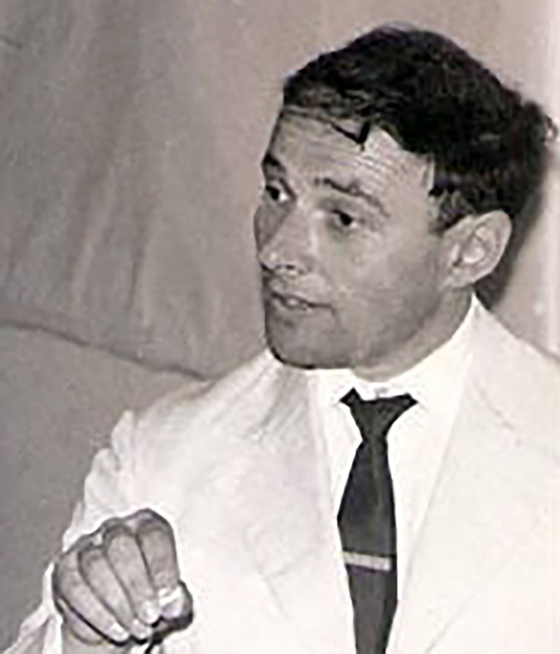 Liviu Librescu, sobreviviente del Holocausto y represaliado por dictaduras, dedicó su vida a la docencia y la investigación en ingeniería aeronáutica