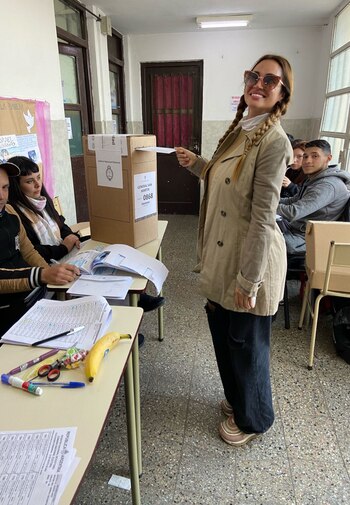 Belén Francese votó en colegio