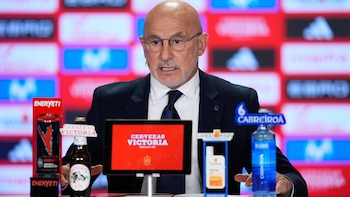 De la Fuente, sobre Lamine Yamal: "Va a estar disponible para el primer o segundo partido"
