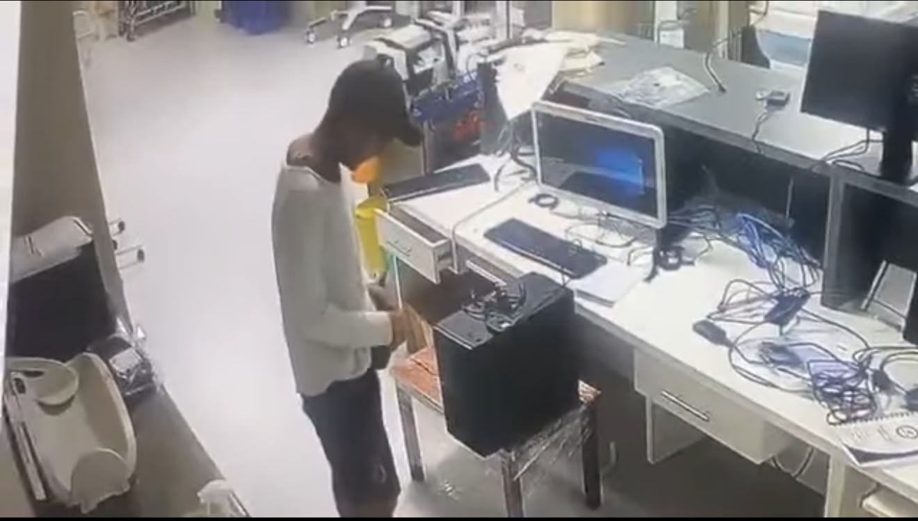 Un electroencefalograma valorado en unos US$60,000 fue sustraído del Hospital Escuela de Honduras. (Foto: Cortesía)